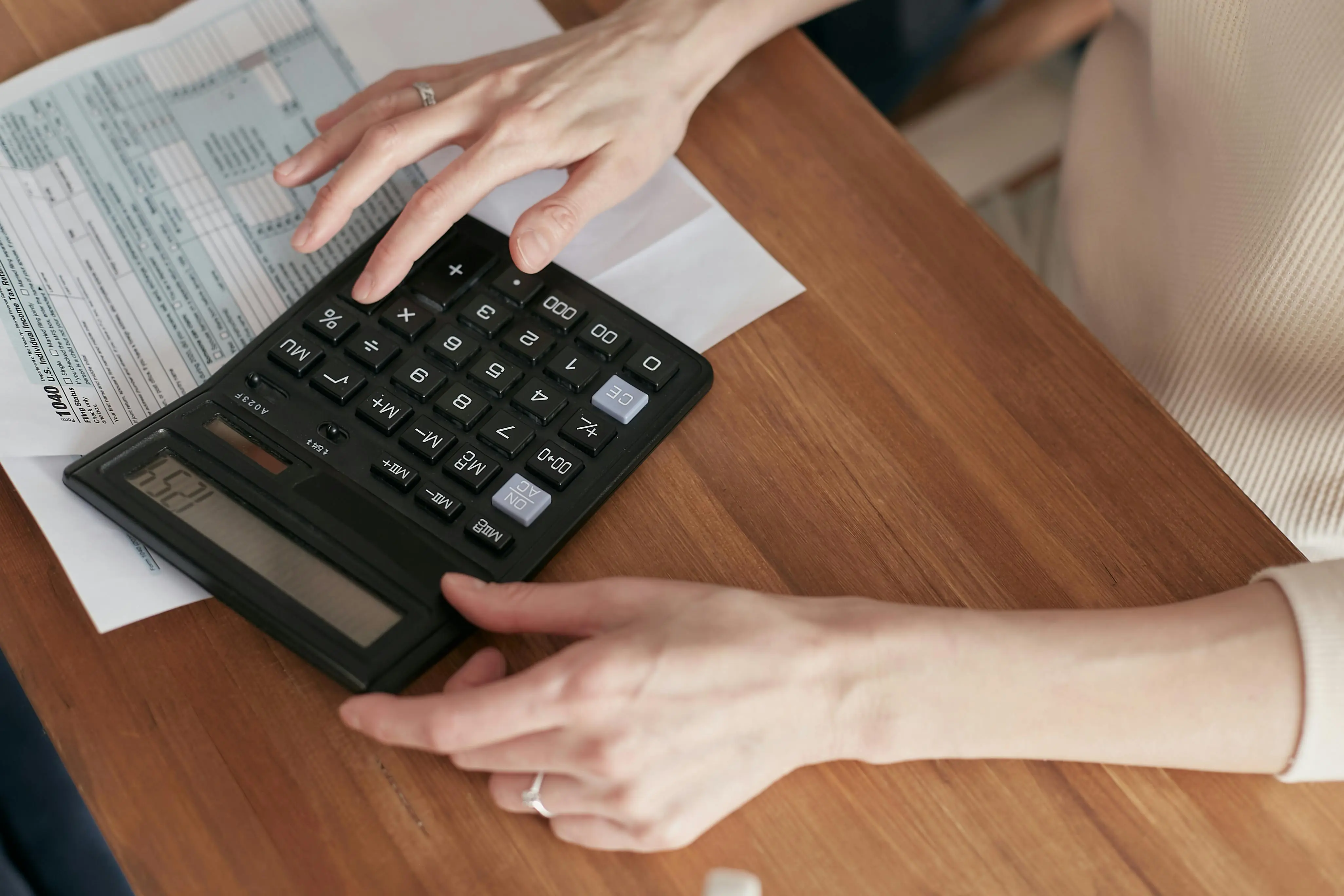 How to Use a Mortgage Refinance Calculator