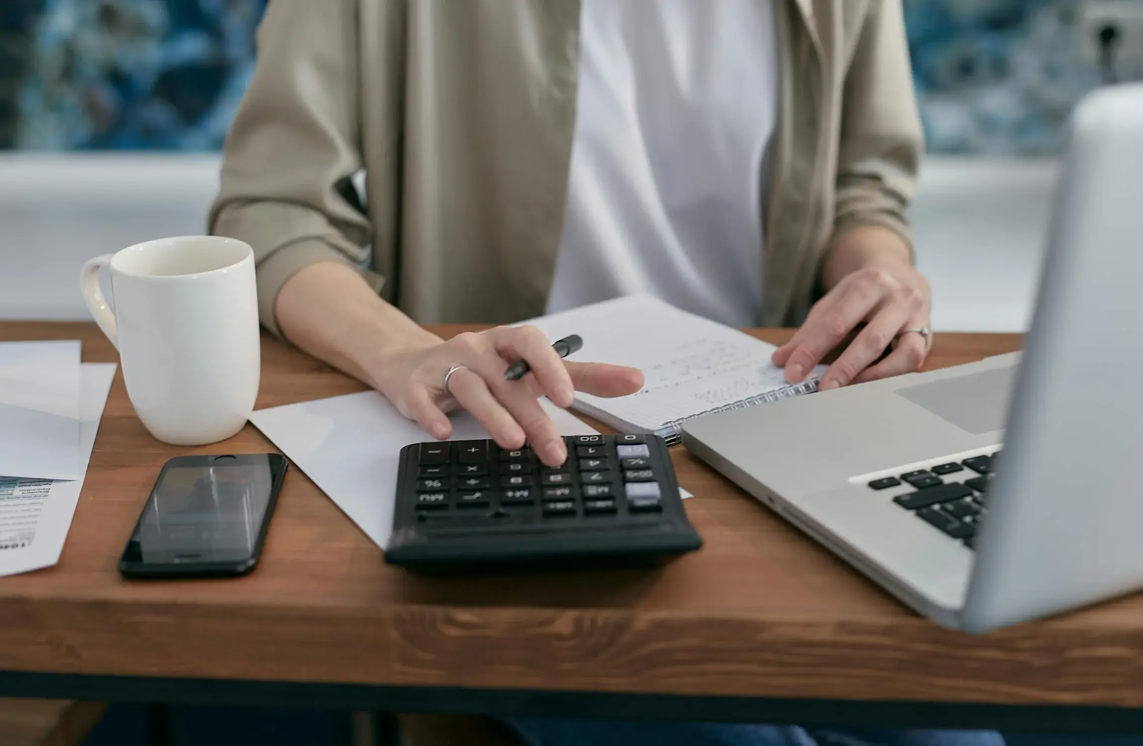 Comparison rate is calculated by adding the interest rate and other required lender fees