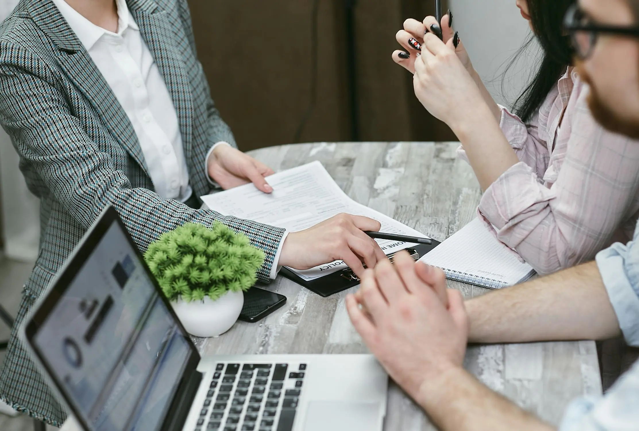 Banks vs mortgage brokers
